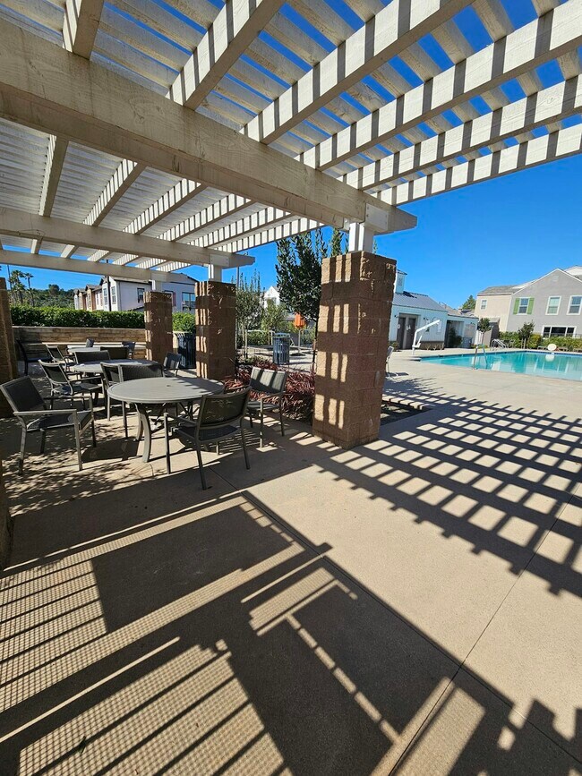 Foto del edificio - 1969 Cottage Dr