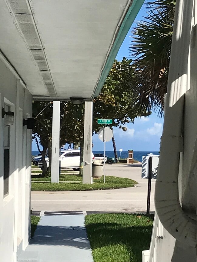 Vista frontal - 865 SE 20th Ave