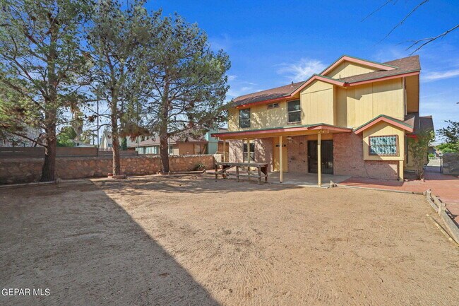 Foto del edificio - 1433 Sierra De Oro Dr