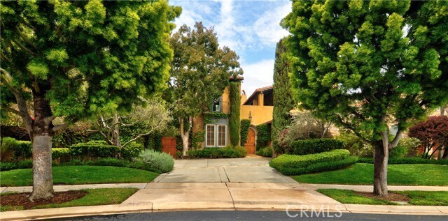 Building Photo - 33 Castellina Dr