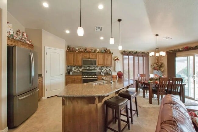 Building Photo - Upgraded Home in Riverstone!