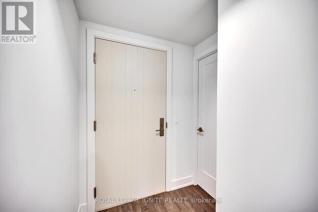 Photo du bâtiment - 2550 Simcoe St N