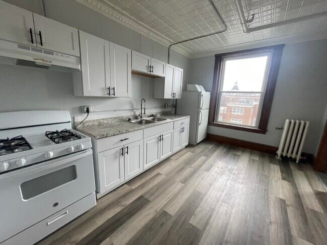 Foto del edificio - 41-43 Central St