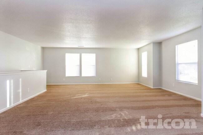 Foto del edificio - 453 Bridgewater Dr