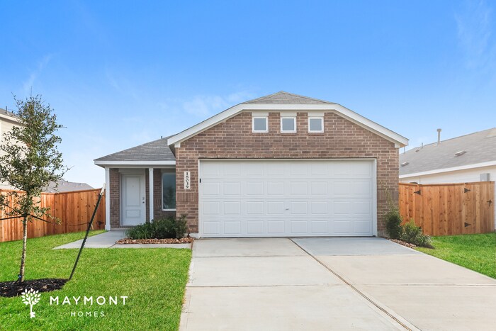 Foto principal - 18039 Trepito Ave