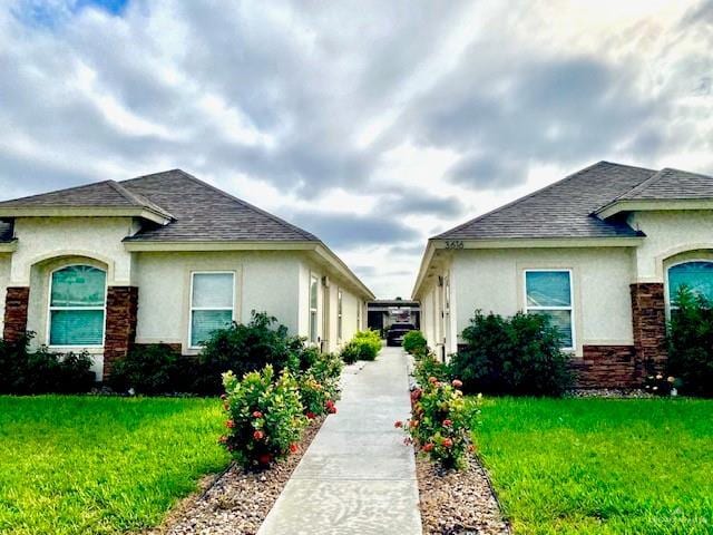 Building Photo - 9 Whitewing Ave