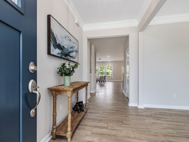 Building Photo - Spacious 5-Bedroom Home in the Vineyards a...