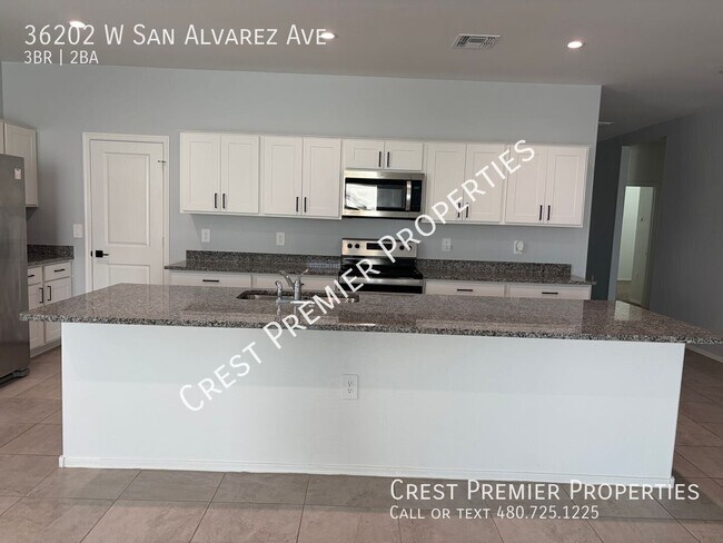 Foto del edificio - 36202 W San Alvarez Ave