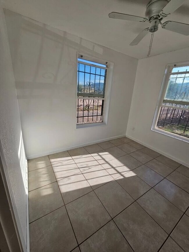 Foto del edificio - 904 S Florida Ave