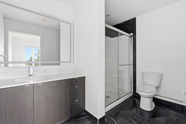 Building Photo - Harvey Heights