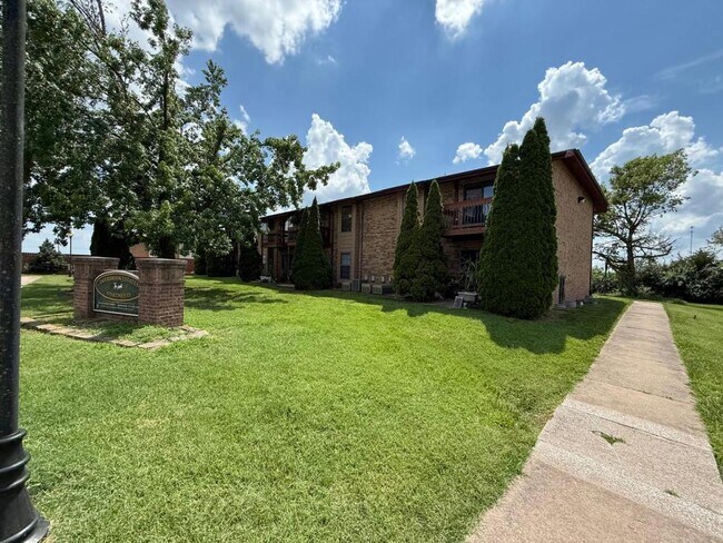 Foto del edificio - 122 Fairway Ave