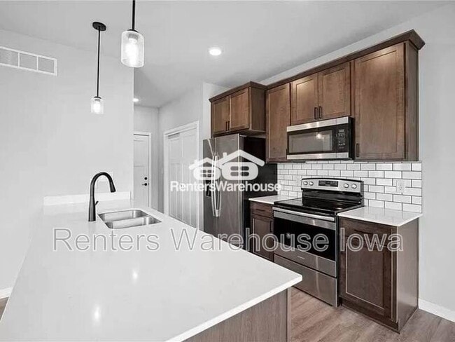 Building Photo - 36 Keeneland Ct