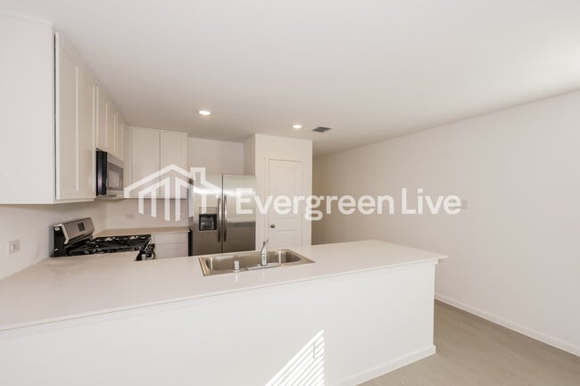 Foto del edificio - 10512 Desert Hawk Cir