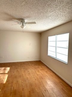 Foto del edificio - 3/2 For Rent