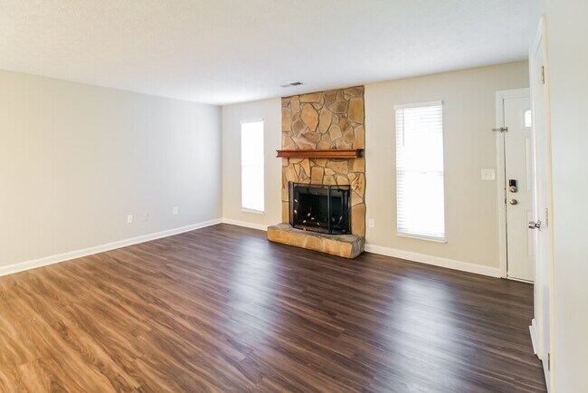 Building Photo - 1893 Gingham Way