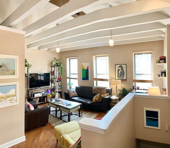 Foto del edificio - 1624 W Julian St