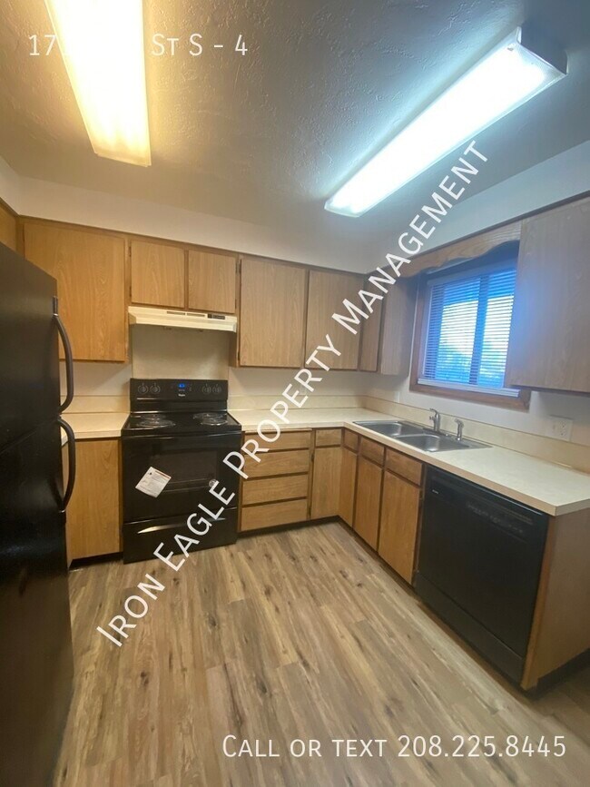 Foto del edificio - 1711 1st St S