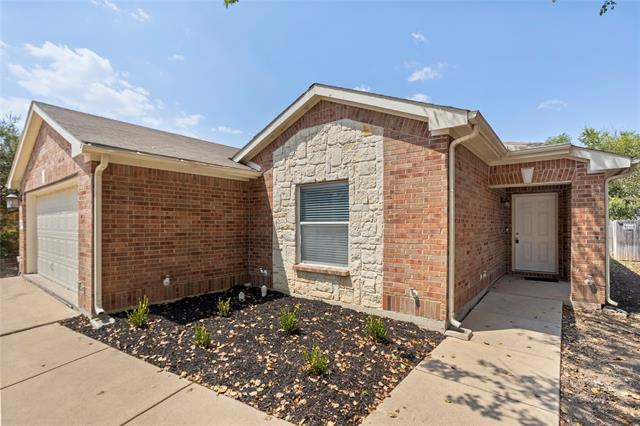 Foto del edificio - 10048 Cougar Tr