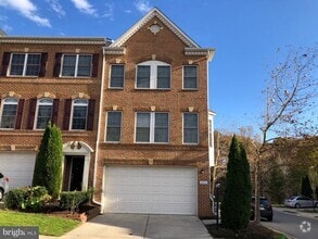 Building Photo - 8520 Pamela Way