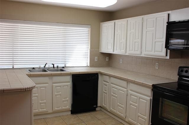 Building Photo - 6202 Zanes Ct