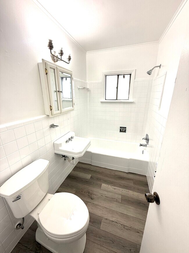 Foto del edificio - 1212 Brockenbraugh Ct