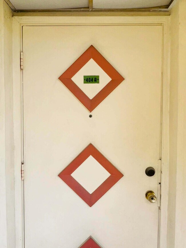 Foto del edificio - 215 SE 3rd Ave