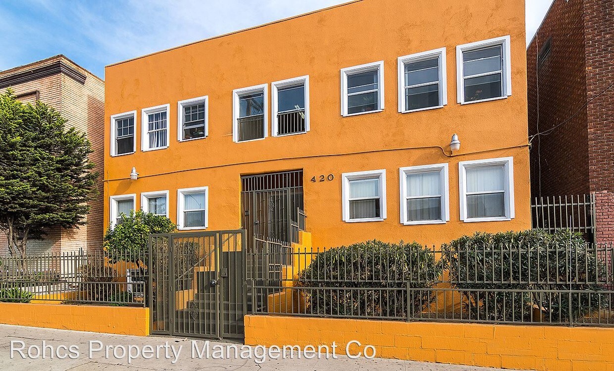 Primary Photo - 420 N Coronado St