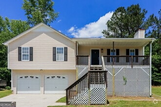 Building Photo - 425 River Trace Dr
