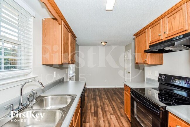 Foto del edificio - 209 Oakwood Place