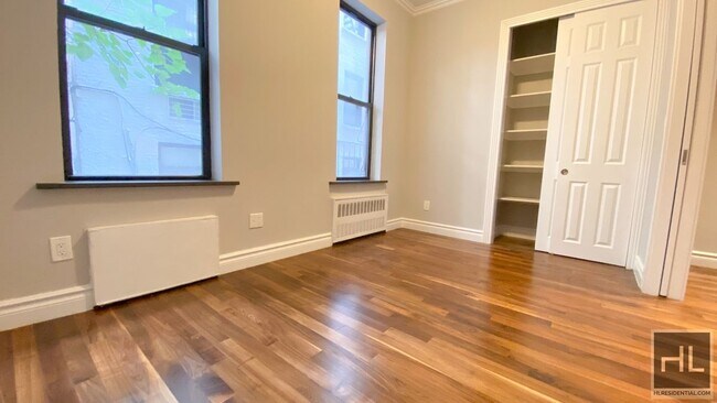 Building Photo - East 25th Street