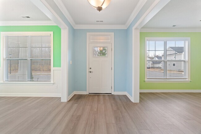 Building Photo - 2262 Sanibel Ln