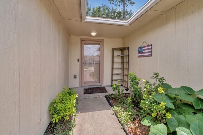 Foto del edificio - 23835 Griffin House Ln