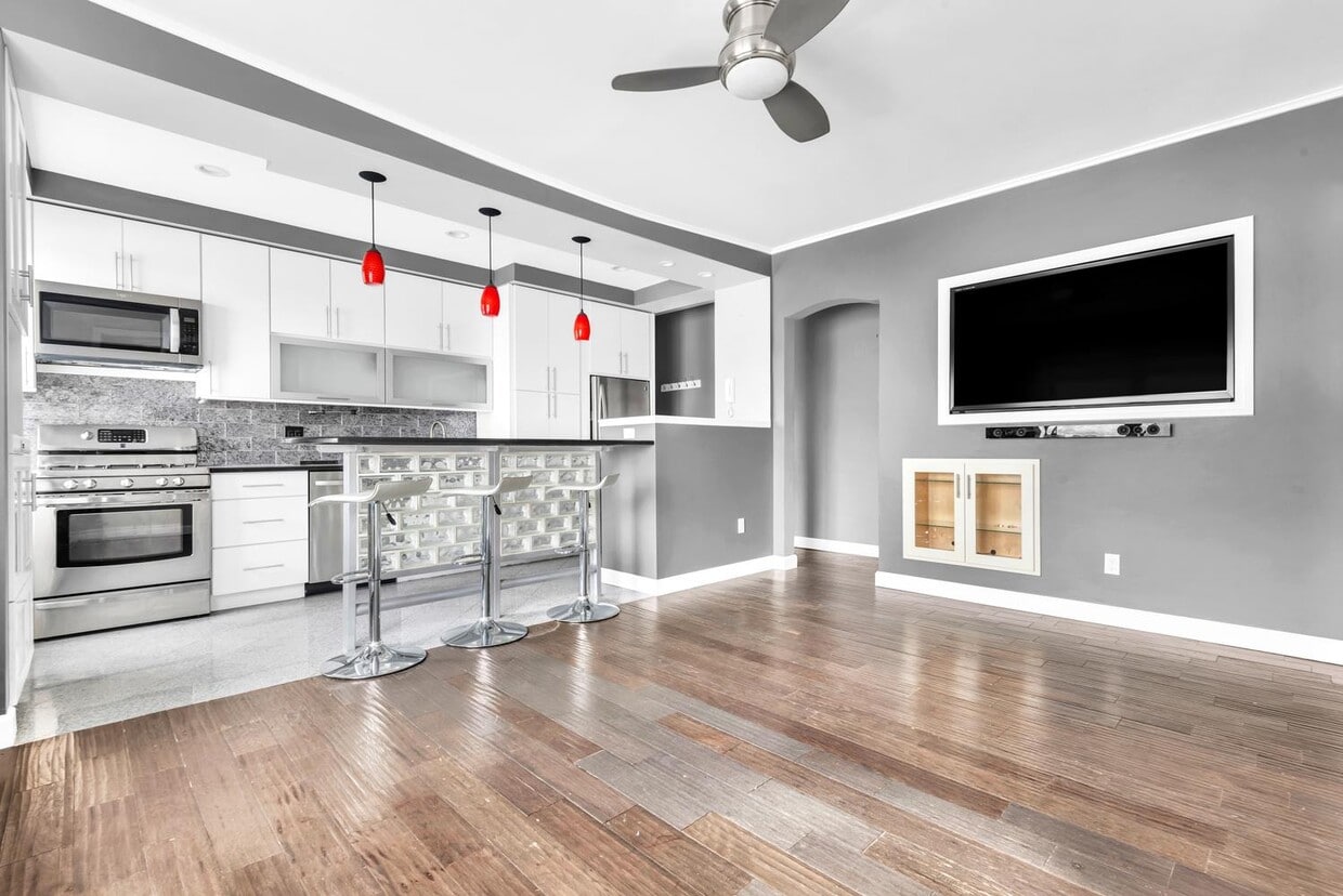 130 Bay Ridge Pkwy Unit 6C, Brooklyn, NY 11209 Room for Rent in