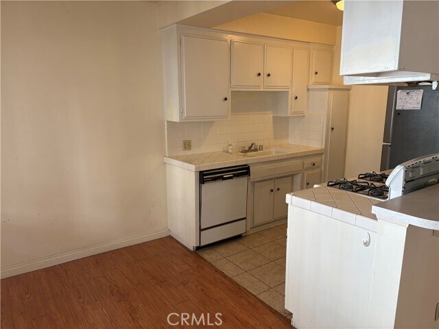 Building Photo - 415 N 3rd St