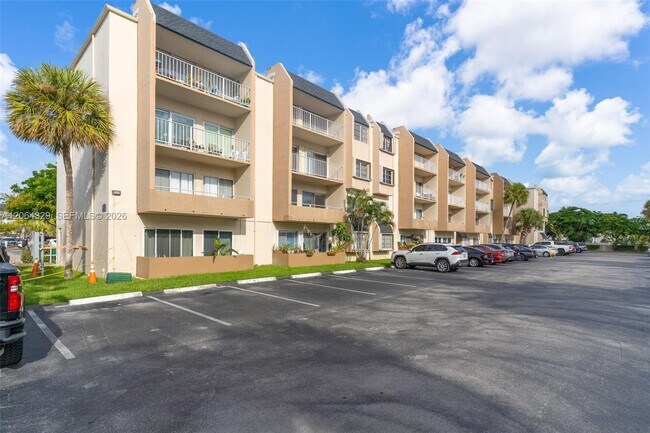 Building Photo - 7745 SW 86th St