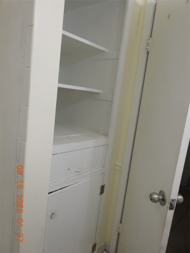 Building Photo - 6305 Westward St