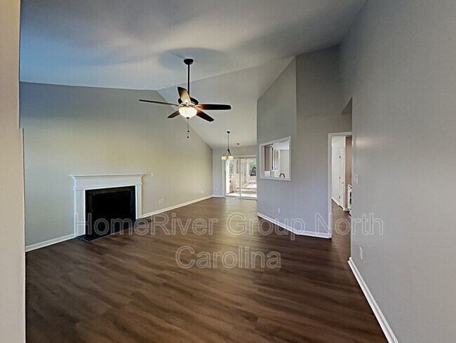 Building Photo - 1040 Chaucery Ln