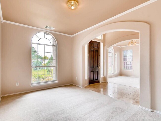 Building Photo - 1903 Pinon Hills Ct