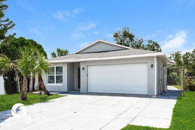 Building Photo - 1352 Boulder Dr