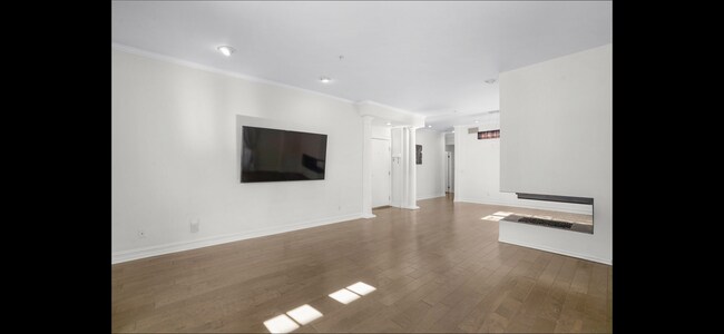 Foto del edificio - 9848 Vidor Dr
