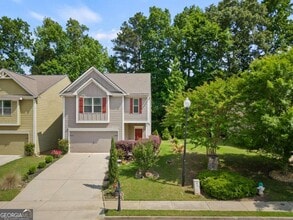 Building Photo - 240 Stillwood Dr