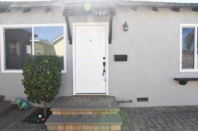 Foto del edificio - Jameson (167-169)