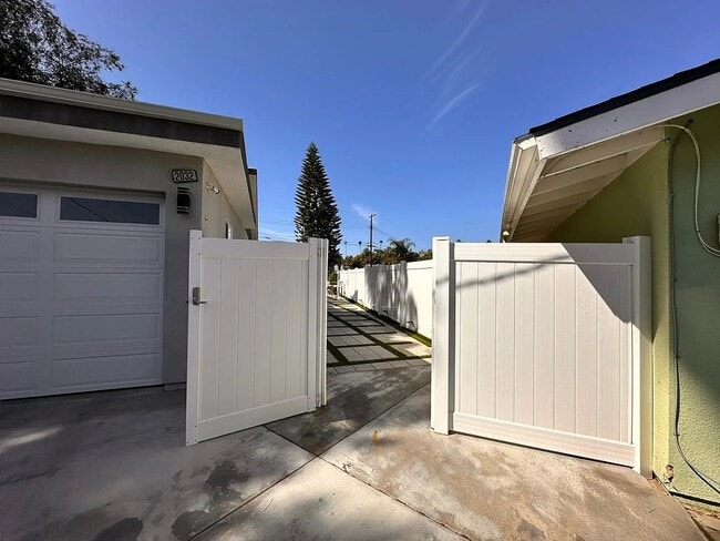 Building Photo - 2032 Wetherly Way