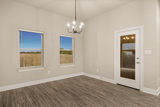 Building Photo - 1656 Legacy Dr