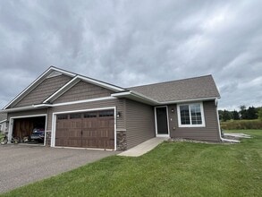 Building Photo - 1648 Timber Trl