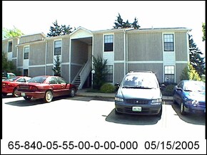 Building Photo - 414 E Blue Ridge Blvd