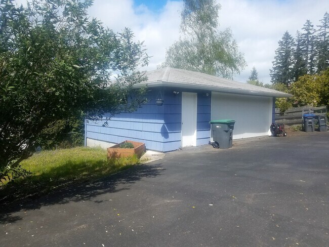 Foto del edificio - Silverdale Home with a View!