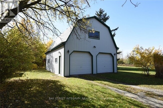 Building Photo - 3183 Cemetery Rd