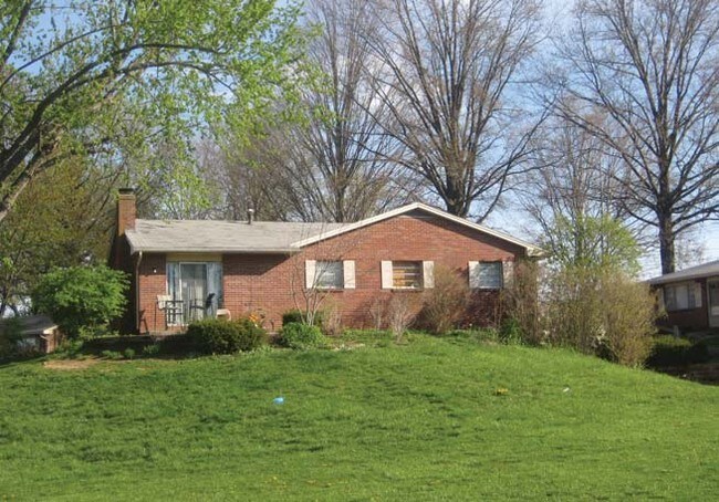 Primary Photo - Riverview Village Apartments