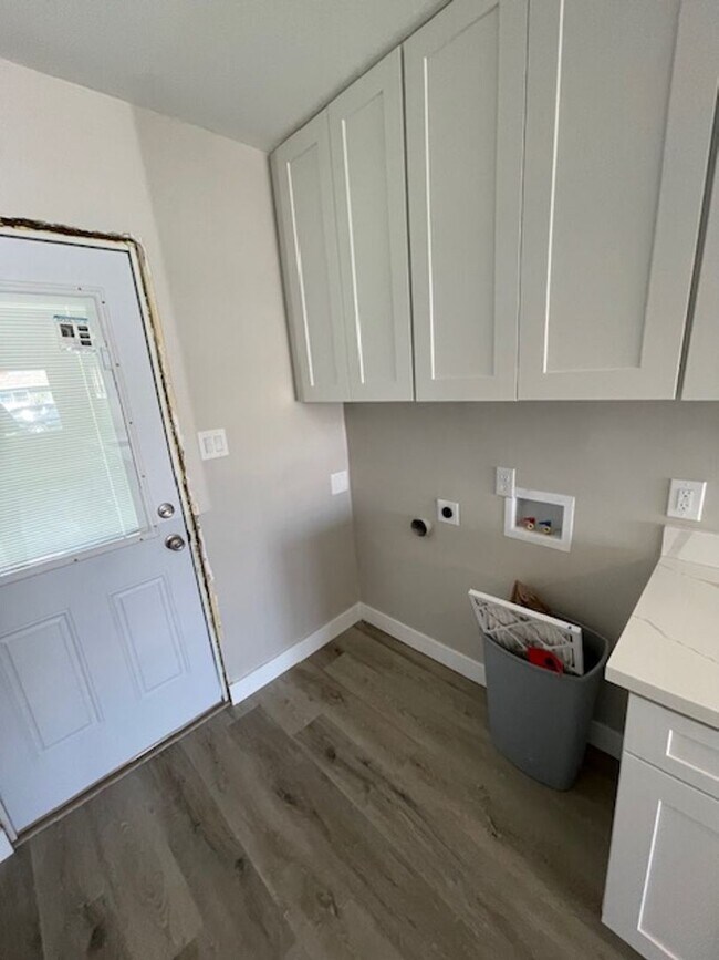 Building Photo - ***COMING IN JULY***  LA HABRA 3BR/2BA HOME